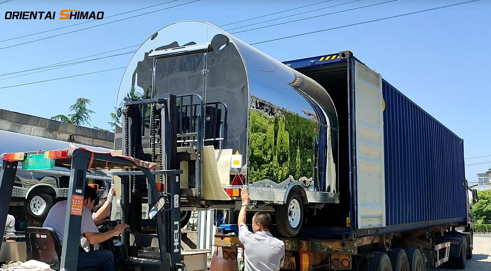 Trailers de concessão de alimentos enviados para Melbourne, Austrália